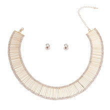 Cargar imagen en el visor de la galería, Gold Bar Rhinestone Collar
