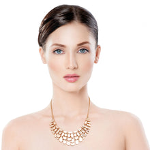 Load image into Gallery viewer, Gold Metal Link Collar Set
