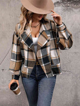 Cargar imagen en el visor de la galería, Plaid Collared Neck Long Sleeve Jacket
