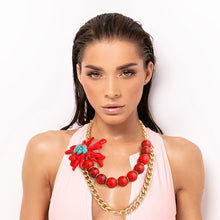 Cargar imagen en el visor de la galería, Red and Gold Coral Necklace
