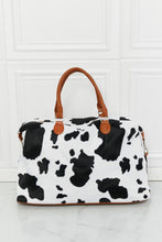 Cargar imagen en el visor de la galería, Animal Print Plush Weekender Bag
