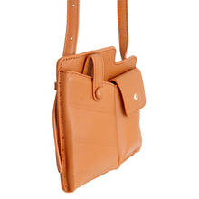 Cargar imagen en el visor de la galería, Camel Mobile Phone Crossbody
