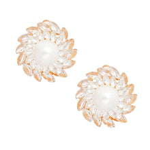 Load image into Gallery viewer, Clip On Small Gold Vintage Pearl Earring for Women
