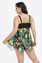 Cargar imagen en el visor de la galería, Plus Size Floral Two-Tone Asymmetrical Hem Two-Piece Swimsuit
