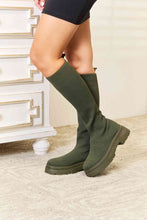 Cargar imagen en el visor de la galería, WILD DIVA Footwear Knee High Platform Sock Boots
