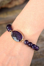 Cargar imagen en el visor de la galería, Handmade Amethyst Beaded Bracelet
