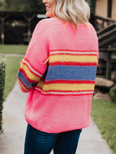 Cargar imagen en el visor de la galería, Plus Size Color Block Round Neck Long Sleeve Sweater
