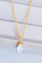 Cargar imagen en el visor de la galería, Moonstone Teardrop Pendant Necklace
