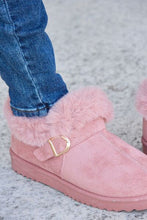 Load image into Gallery viewer, Forever Link Furry Chunky Thermal Ankle Boots
