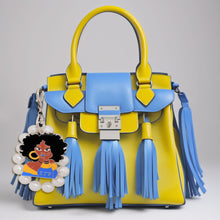 Load image into Gallery viewer, Blue Gold Woman Pearl Keychain

