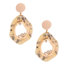 Load image into Gallery viewer, Cream Rubber Marbled Earrings
