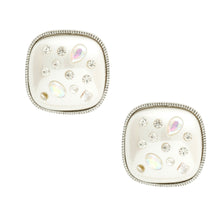 Cargar imagen en el visor de la galería, Silver White Pearl Square Studs
