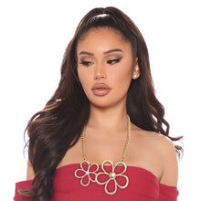 Load image into Gallery viewer, Gold Metal Flower Collar Set
