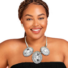Load image into Gallery viewer, Silver Cord Oval Necklace
