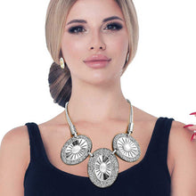 Load image into Gallery viewer, Silver Cord Oval Necklace
