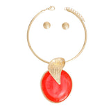 Gold Curved Leaf Red Pendant Set