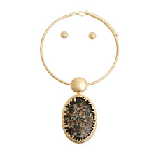 Load image into Gallery viewer, Oval Black Confetti Gold Collar
