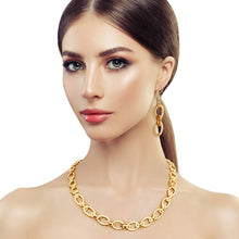 Load image into Gallery viewer, Twisted Oval Gold Metal Chain Set
