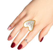 Cargar imagen en el visor de la galería, Gold Pearl Heart Ring
