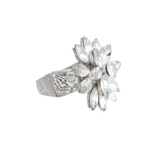 Cargar imagen en el visor de la galería, Silver Stacked Marquise Flower Ring

