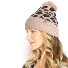 Cargar imagen en el visor de la galería, Camel Leopard Pom Beanie
