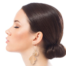 Load image into Gallery viewer, Brown Raffia Fanned Gold Earrings
