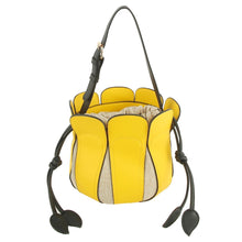 Cargar imagen en el visor de la galería, Yellow Tulip Bucket Bag
