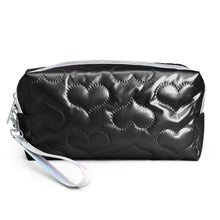 Cargar imagen en el visor de la galería, Black Heart Puffer Pouch
