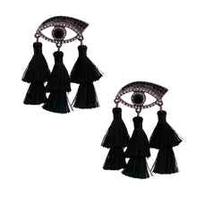 Cargar imagen en el visor de la galería, Black Evil Eye Tassel Earrings
