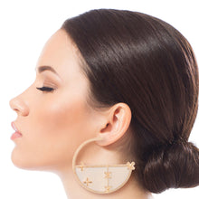 Load image into Gallery viewer, Gold and White Flower Hoops
