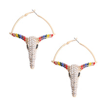 Cargar imagen en el visor de la galería, Rainbow Rhinestone Steer Hoops
