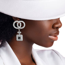 Cargar imagen en el visor de la galería, Silver Infinity Perfume Charm Earrings
