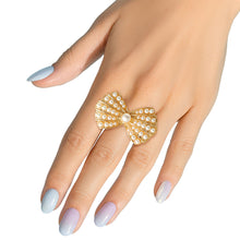 Load image into Gallery viewer, Cream Pearl Bow Ring
