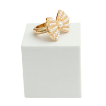 Load image into Gallery viewer, Cream Pearl Bow Ring
