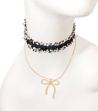 Load image into Gallery viewer, Ripped Denim Choker
