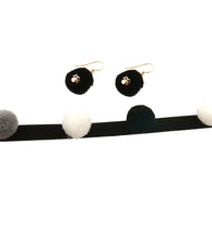 Load image into Gallery viewer, Pom Pom Choker Set
