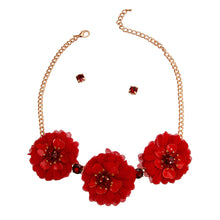 Cargar imagen en el visor de la galería, Red Fabric Flower Necklace Set
