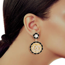 Cargar imagen en el visor de la galería, Gold and Black Round Designer Earrings
