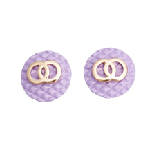 Load image into Gallery viewer, Lavender Pastel Designer Style Quilted Studs
