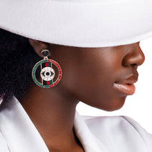 Cargar imagen en el visor de la galería, Designer Eye Striped Circle Earrings

